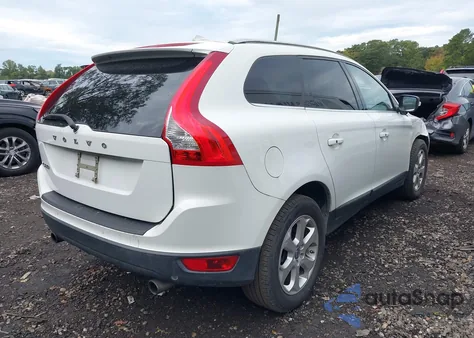 2012 Volvo Xc60 3.2/3.2 Platinum/3.2 Premier/3.2 Premier Plus z USA, uszkodzony, nr VIN YV4952DL3C2343531